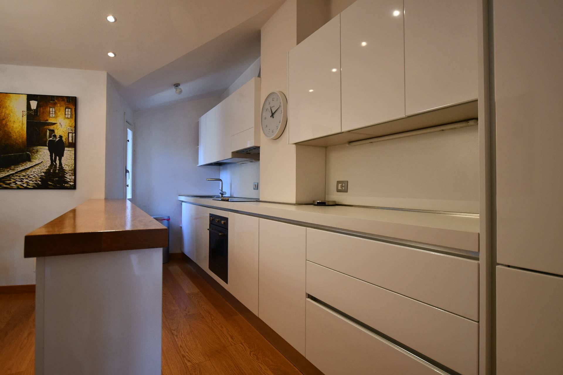 Appartamento in vendita a Bardonecchia, Centro