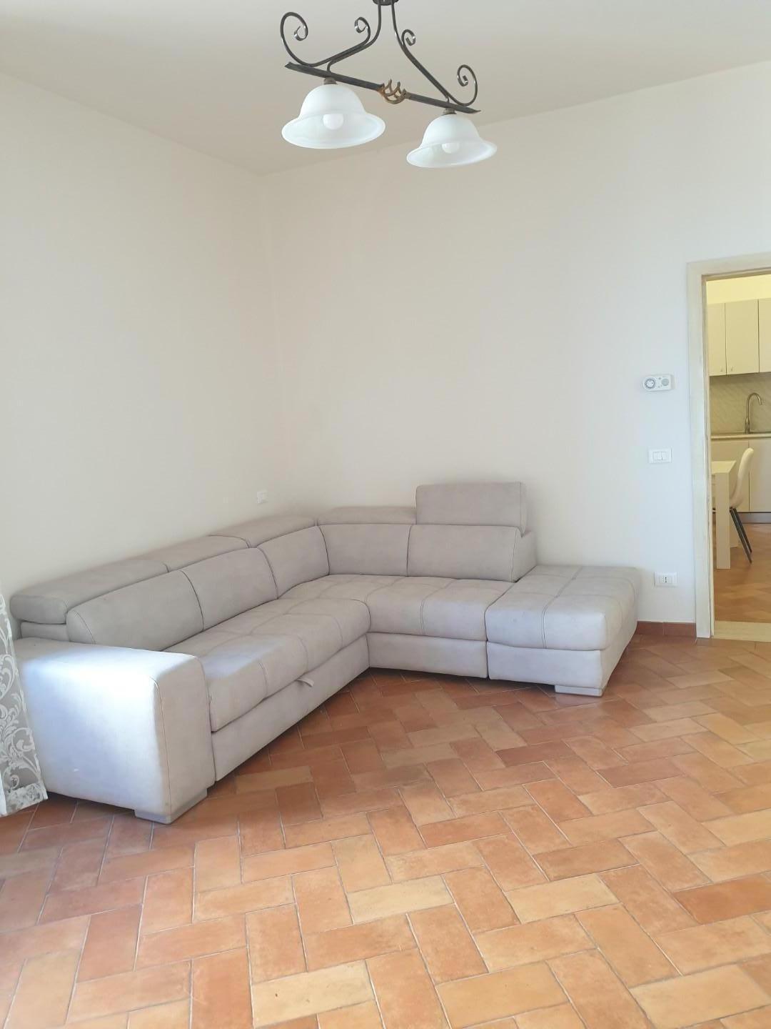 Trilocale arredato in affitto a Peccioli