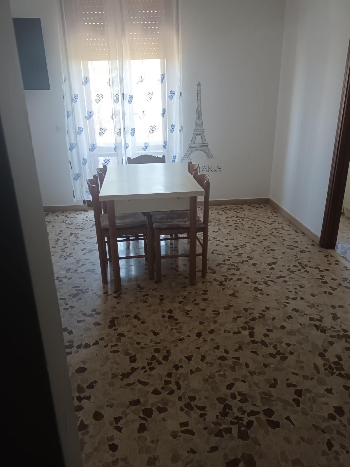 Bilocale arredato in affitto a Pontedera