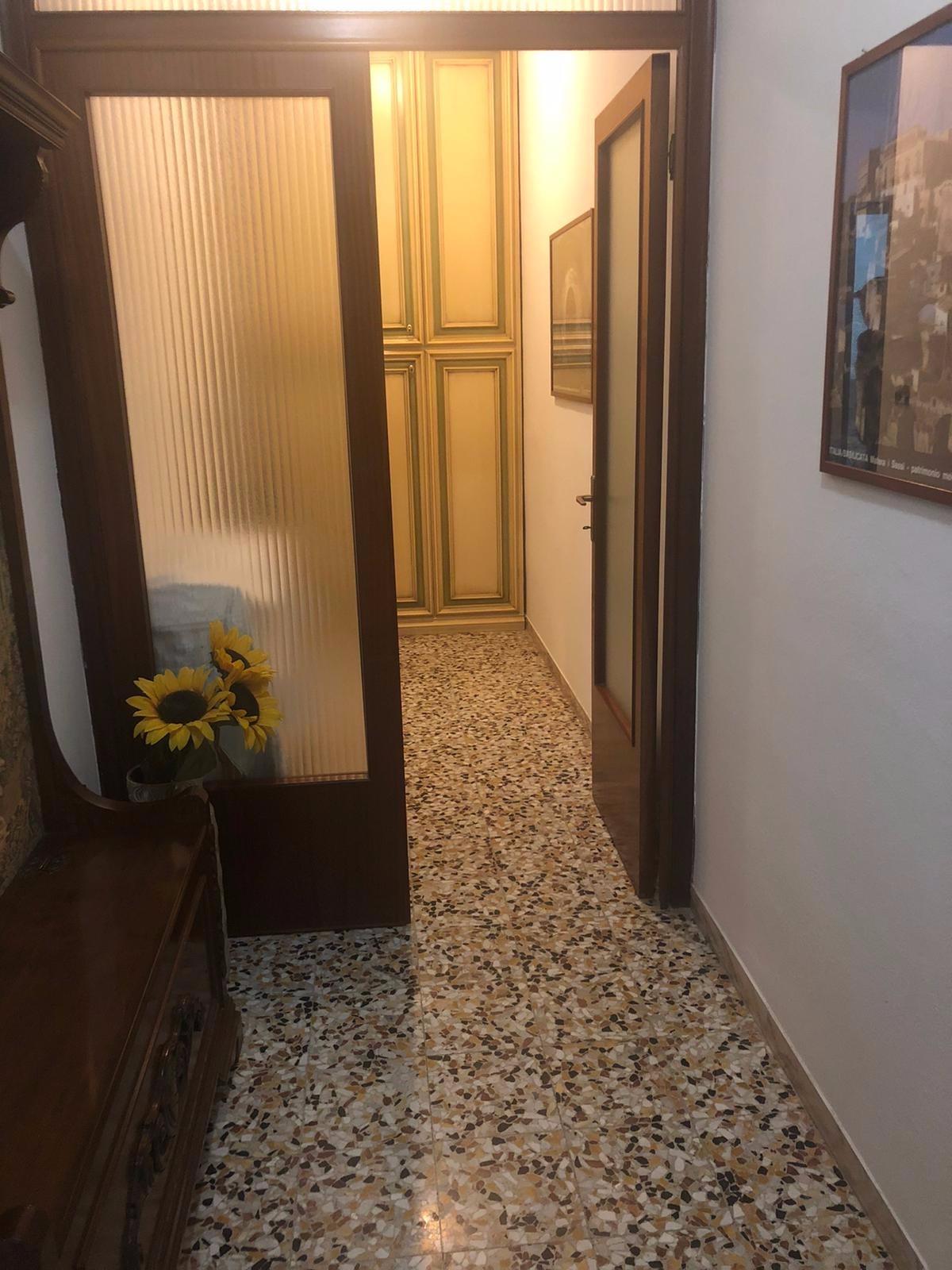 Trilocale arredato in affitto, Pontedera il romito
