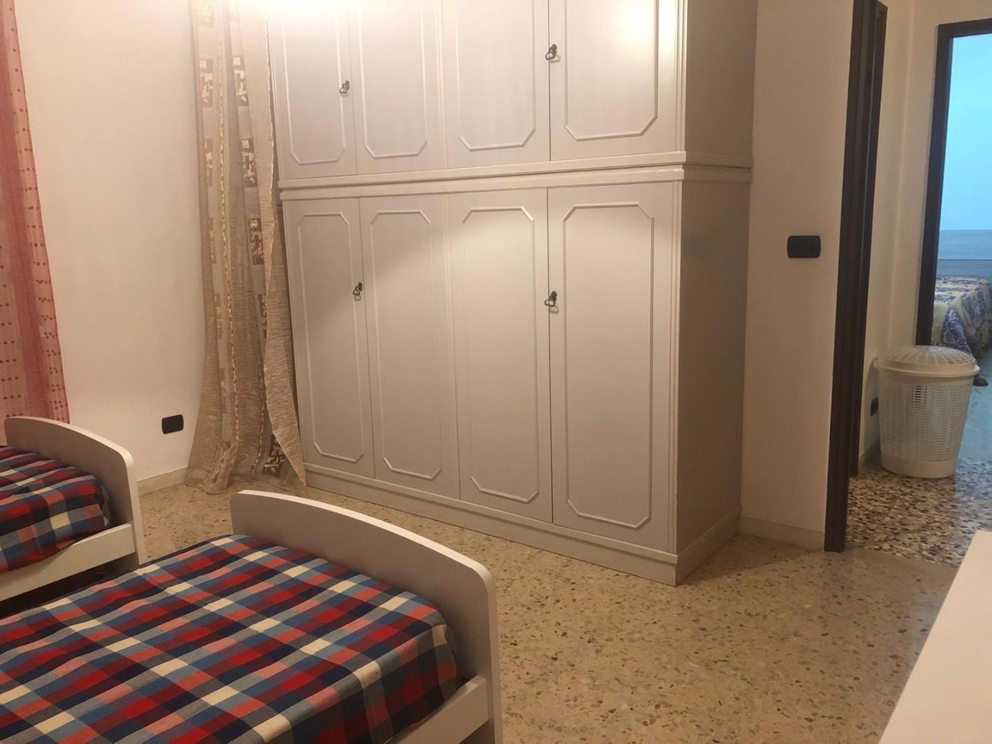 Trilocale arredato in affitto, Pontedera il romito