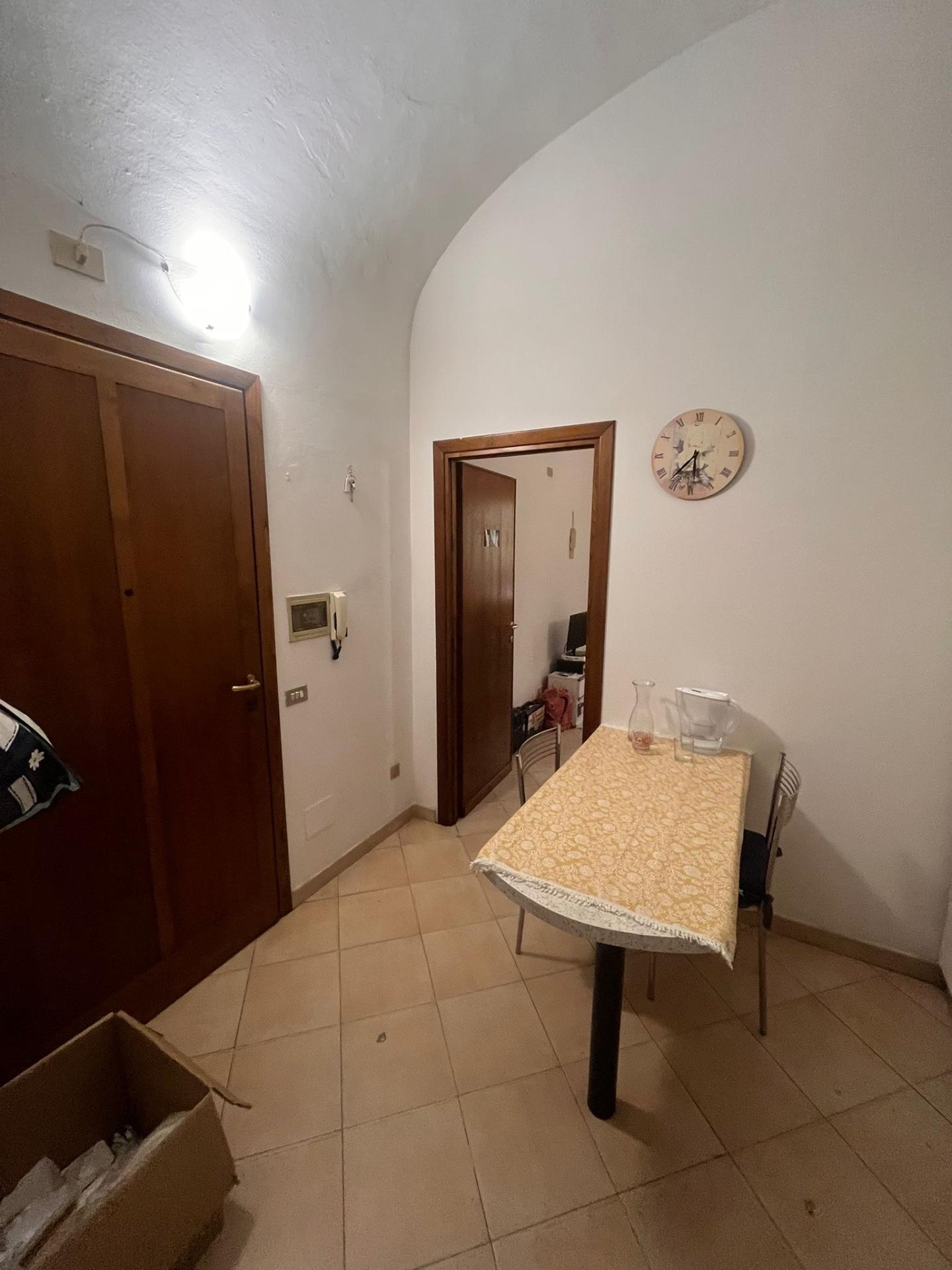 Bilocale arredato in affitto a Pontedera