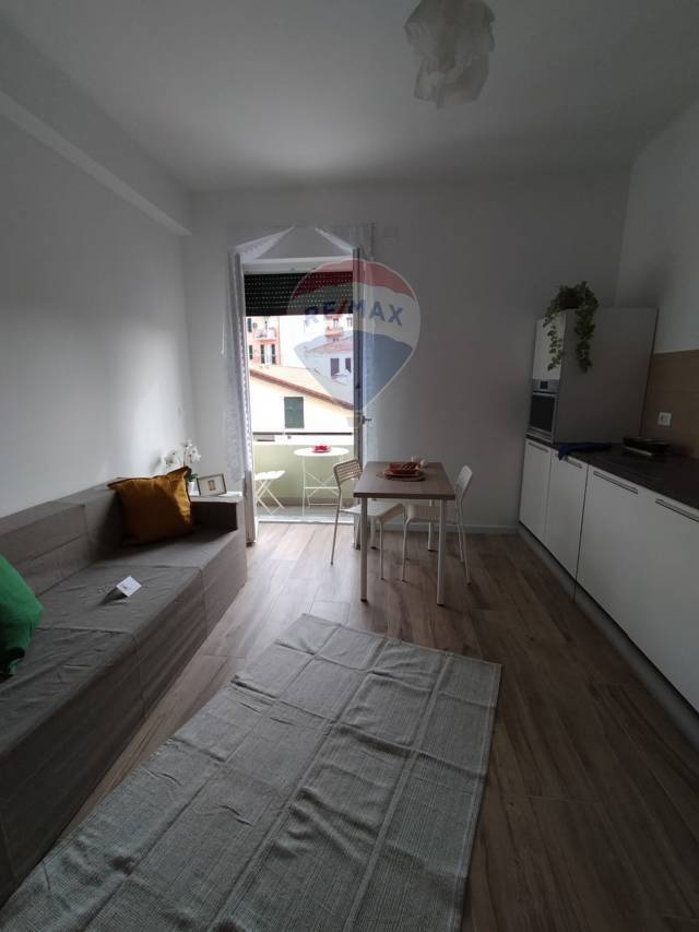 Appartamento in vendita a Albenga