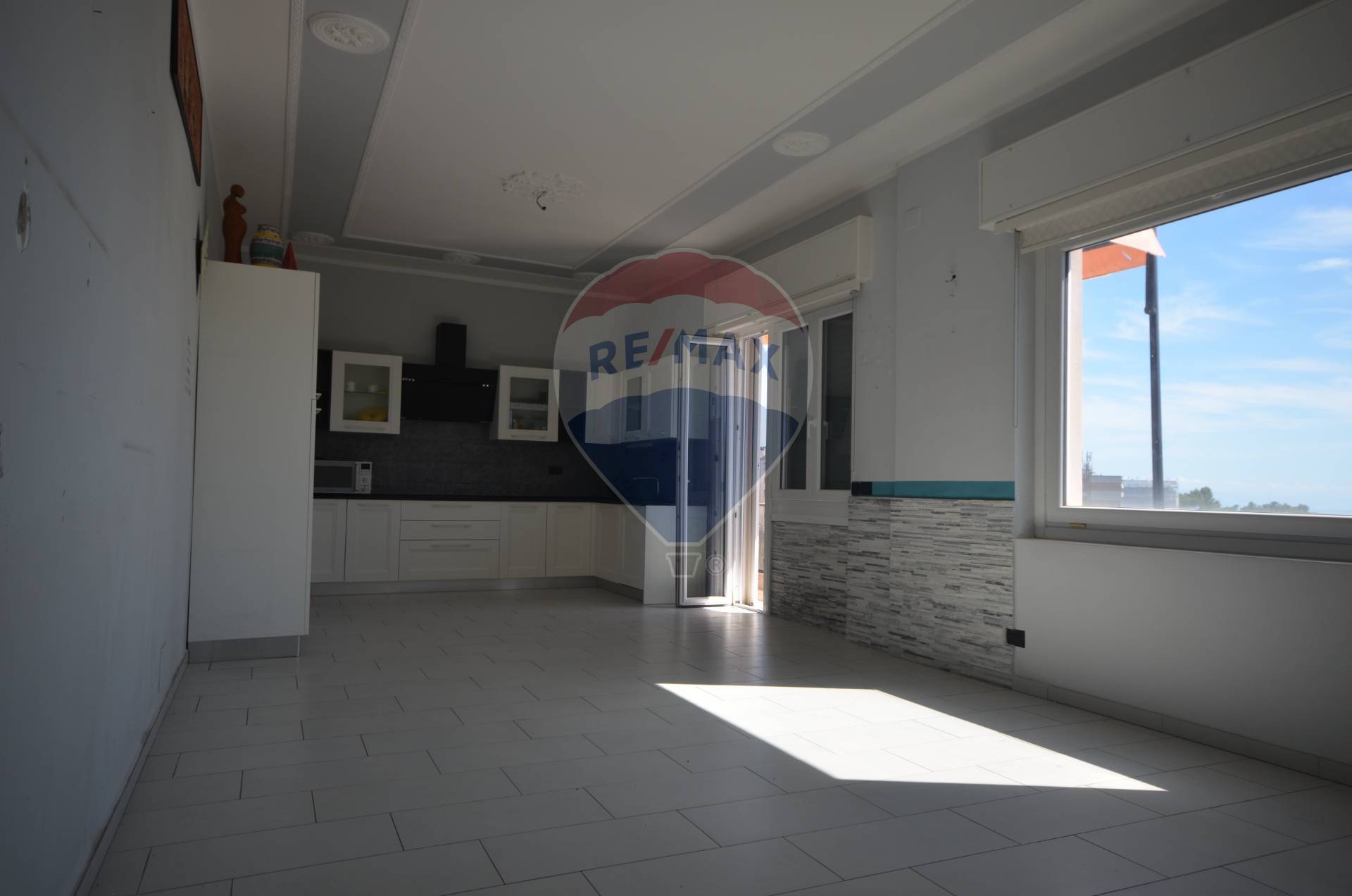 Attico/Mansarda in vendita a Savona, Villetta