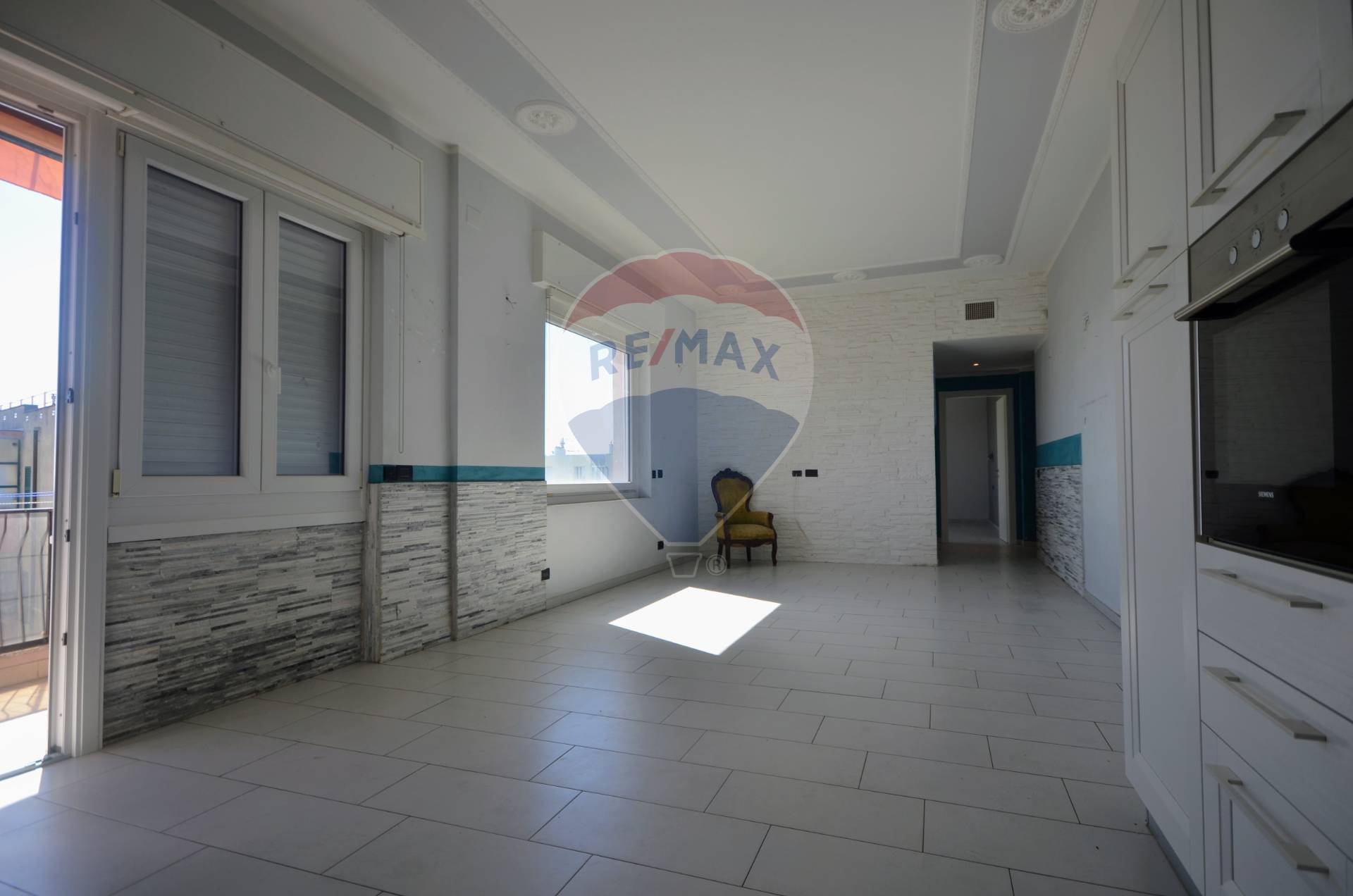 Attico/Mansarda in vendita a Savona, Villetta