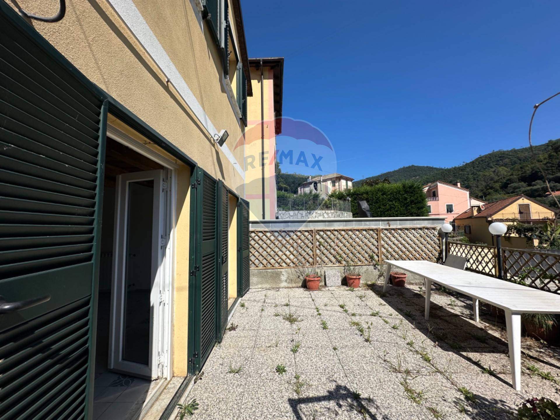 Casa Semindipendente in vendita a Savona, Santuario