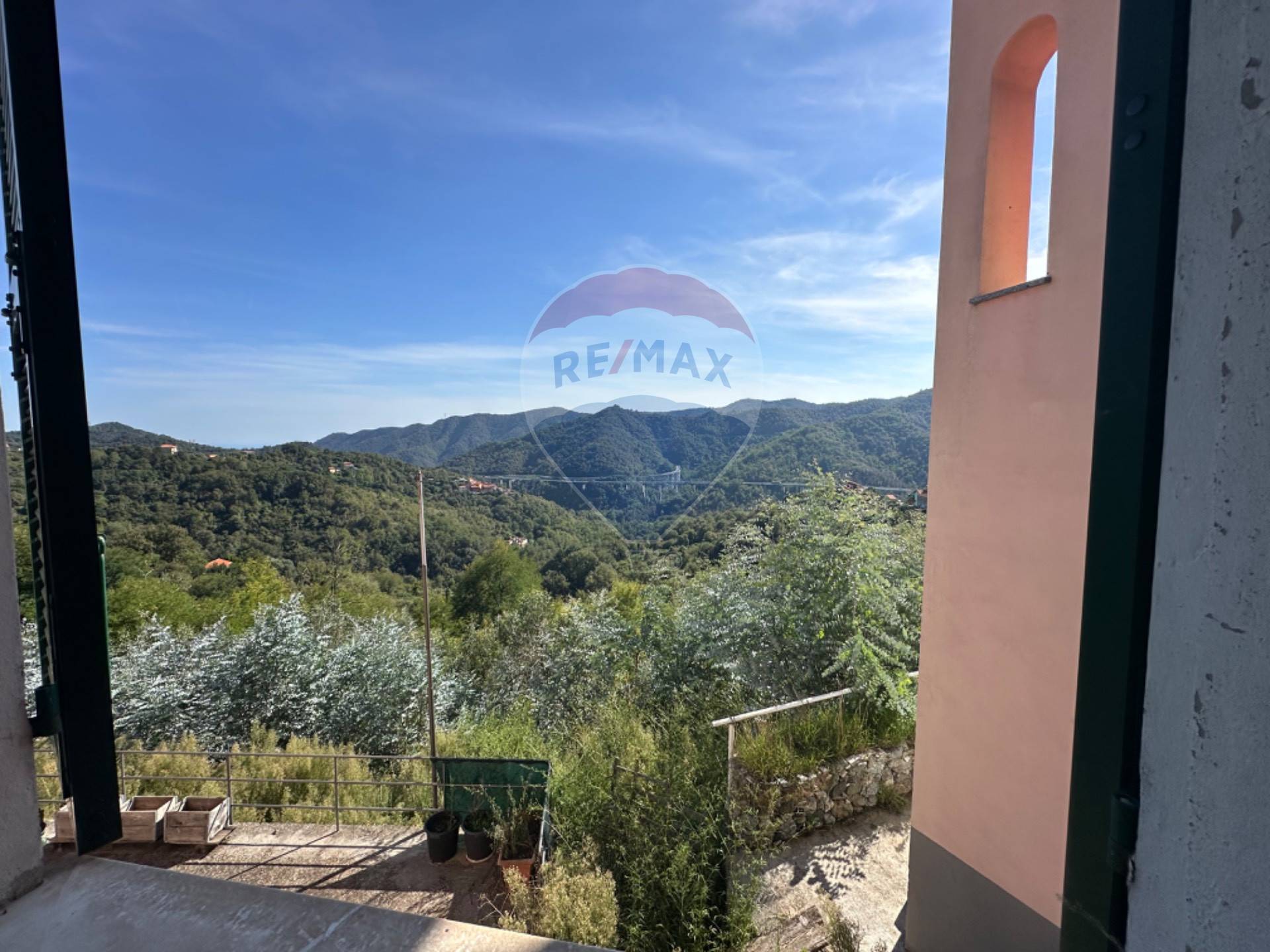 Casa Indipendente in vendita a Quiliano, Cadibona