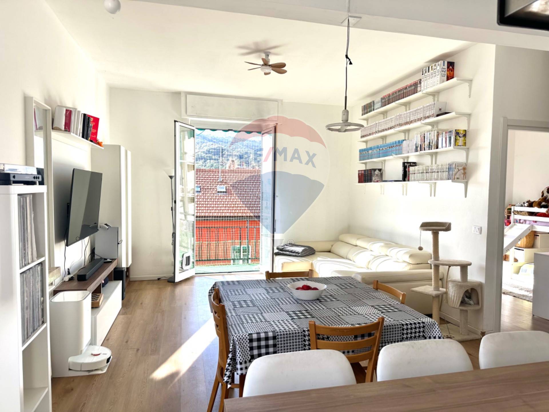 Appartamento in vendita a Savona, Villapiana