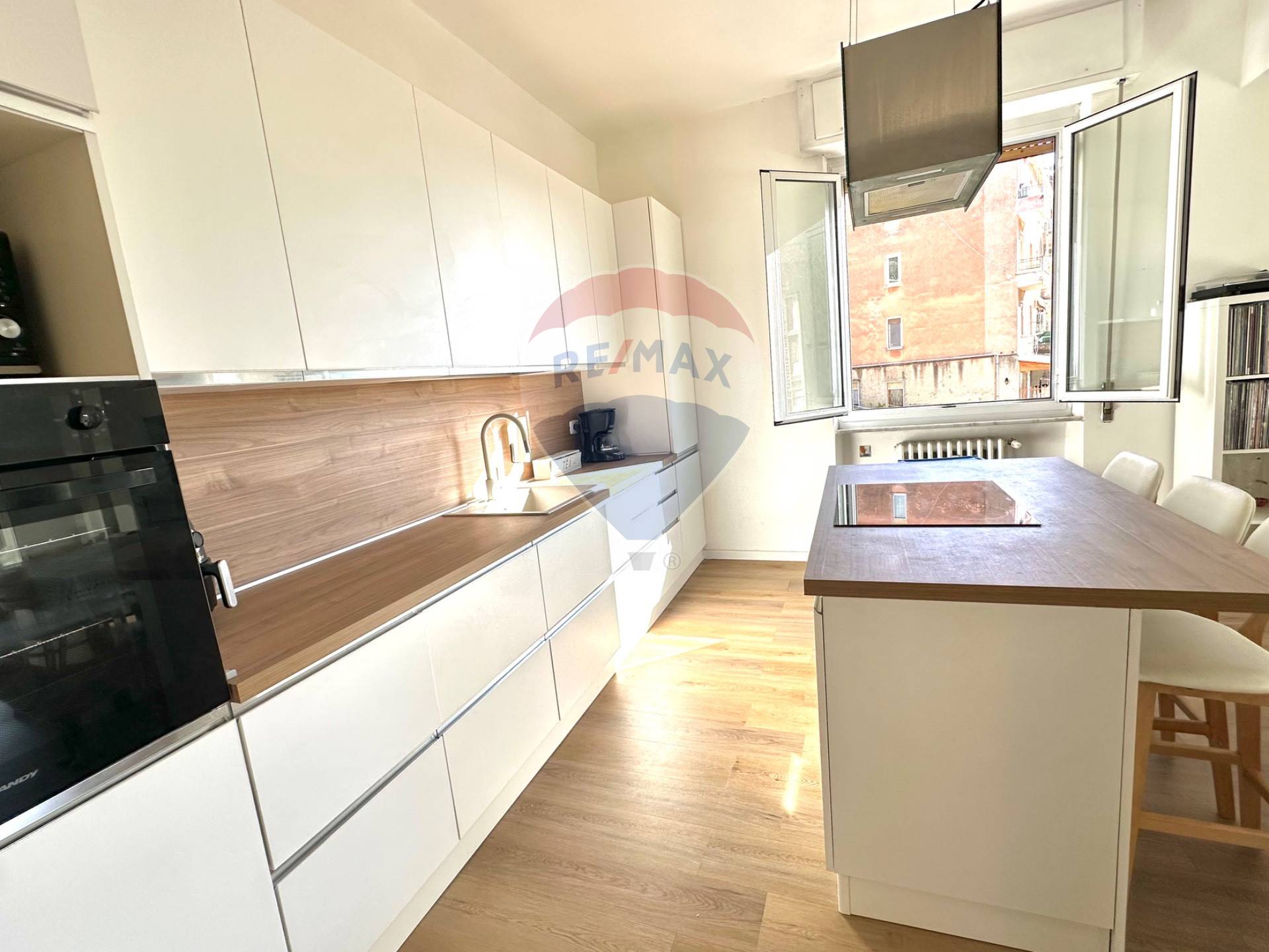 Appartamento in vendita a Savona, Villapiana