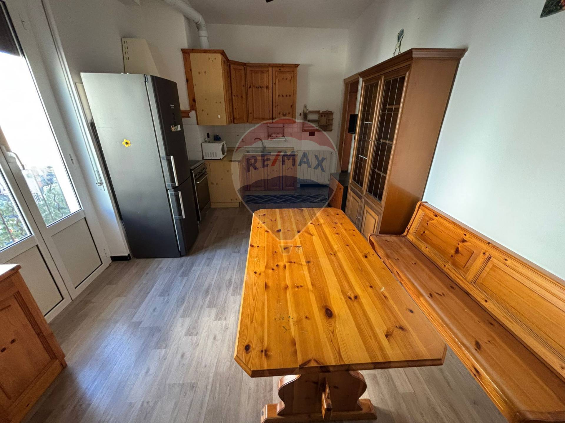 Appartamento in vendita a Savona, Valloria