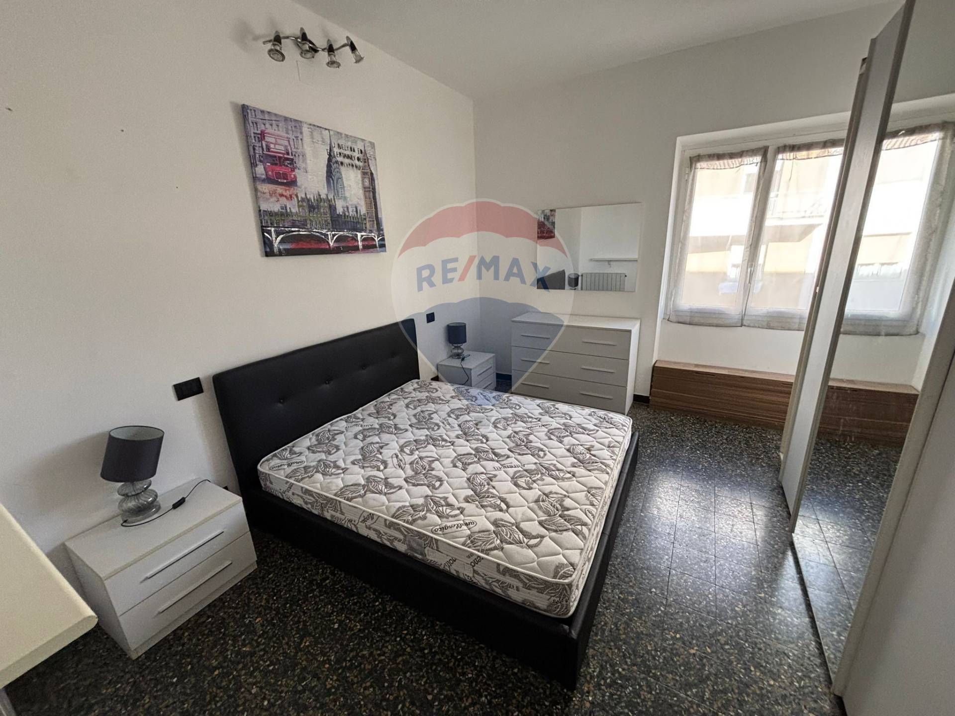 Appartamento in vendita a Savona, Valloria