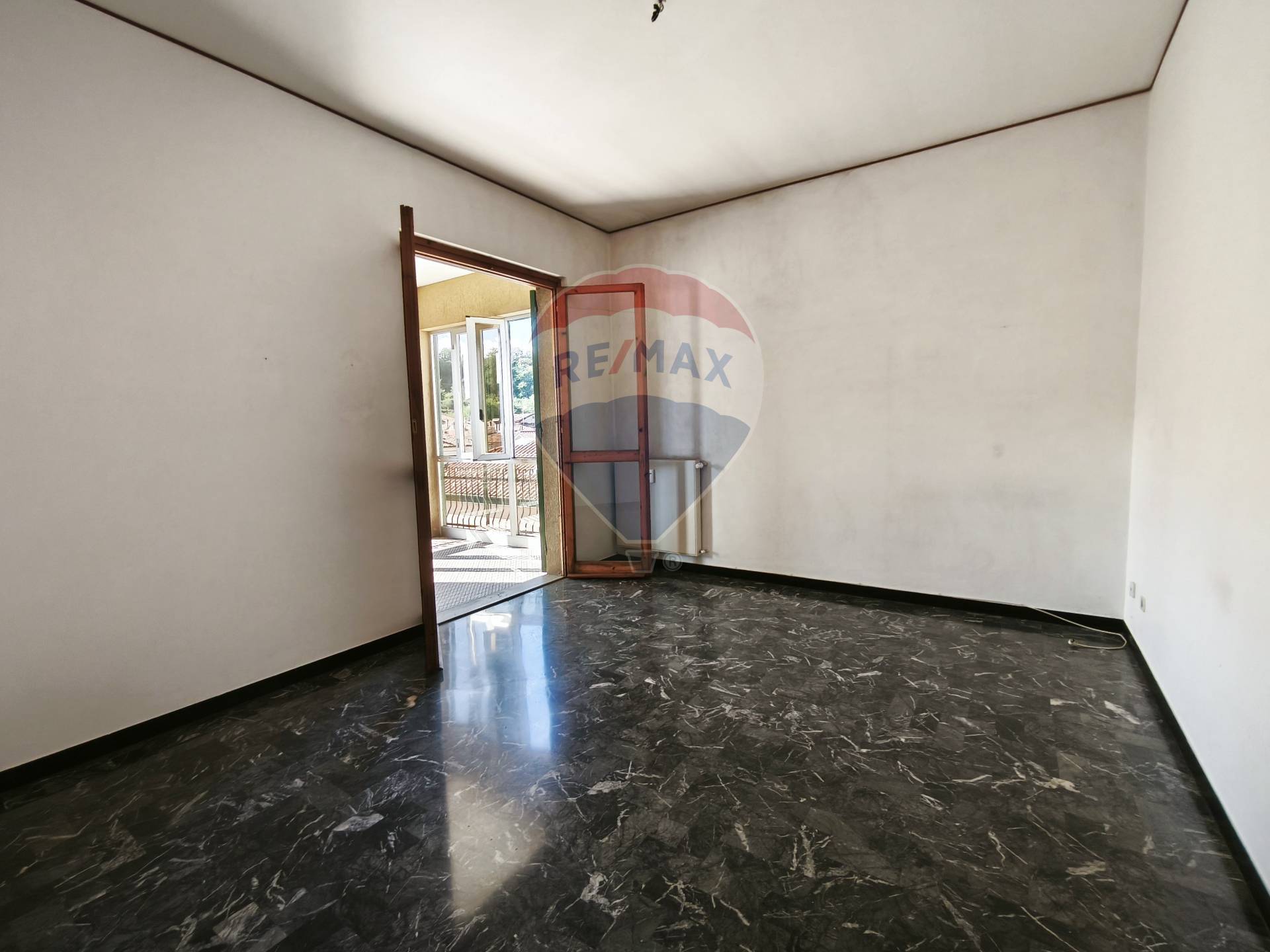 Appartamento in vendita a Altare