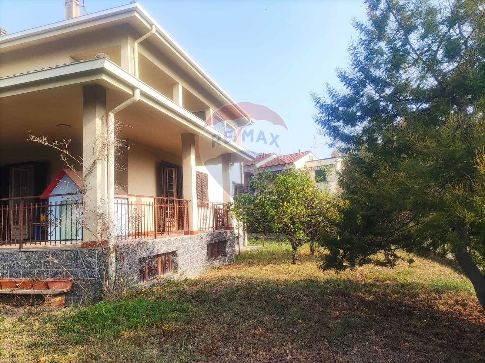 Casa Indipendente in vendita a Loano