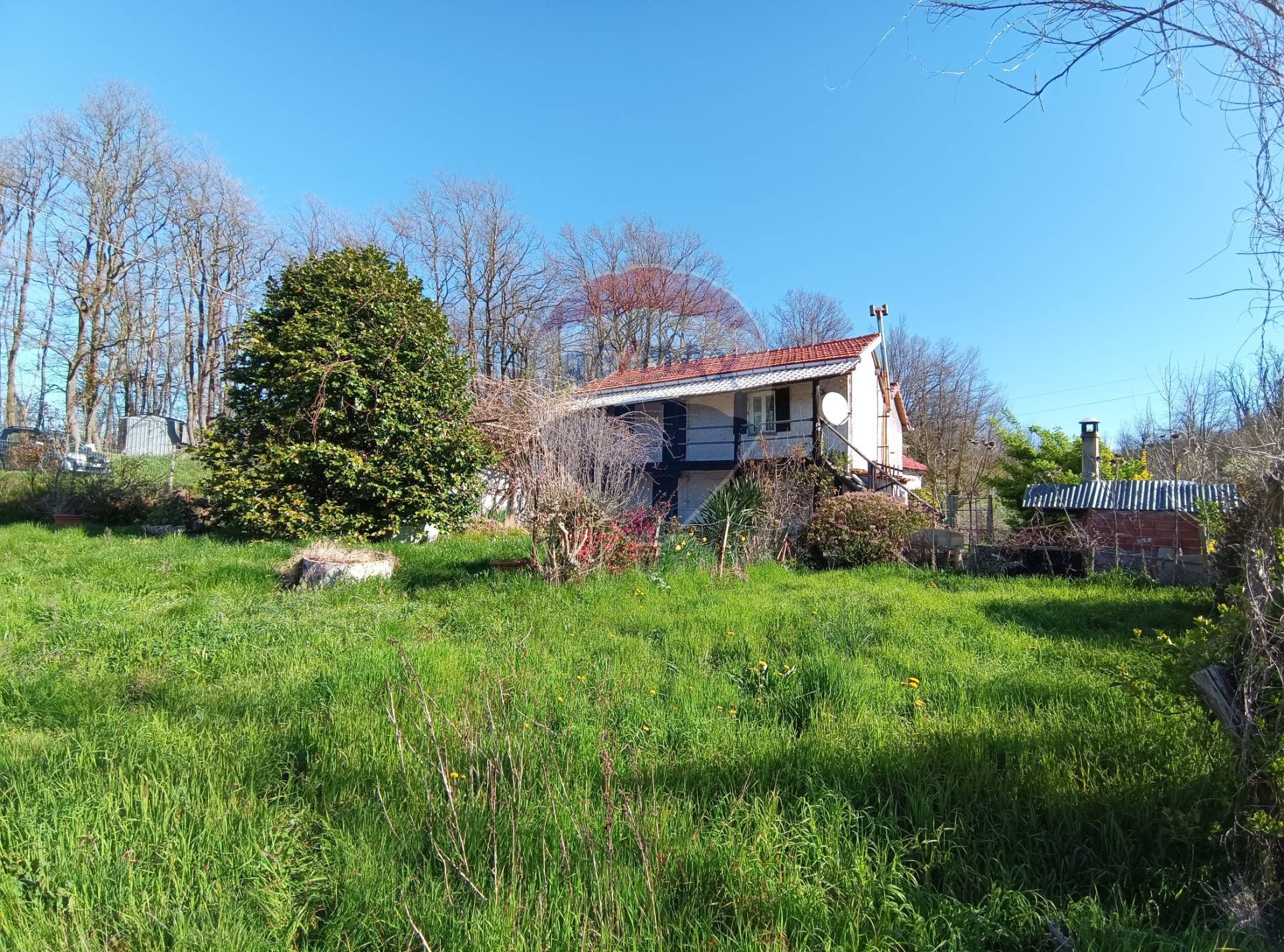 Casa Semindipendente in vendita a Altare