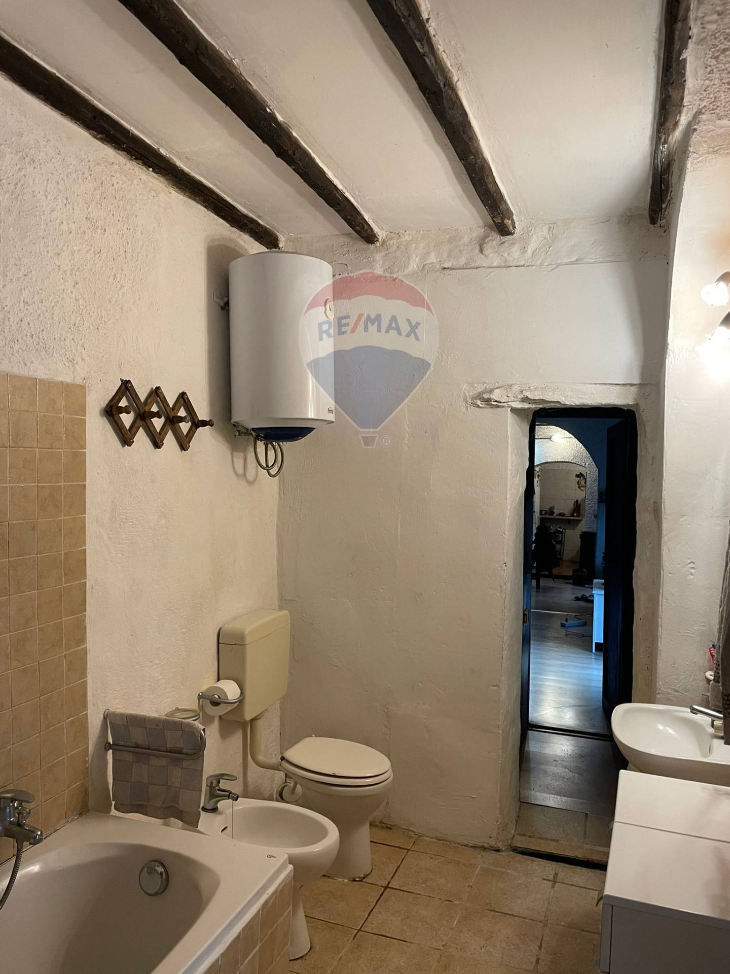 Casa Semindipendente in vendita a Savona, Santuario