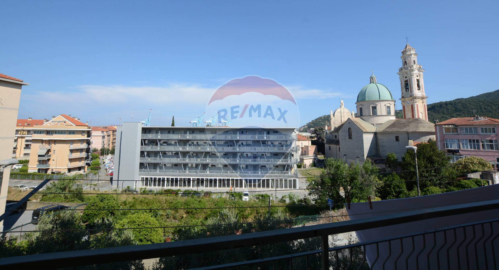 Appartamento in vendita a Vado Ligure