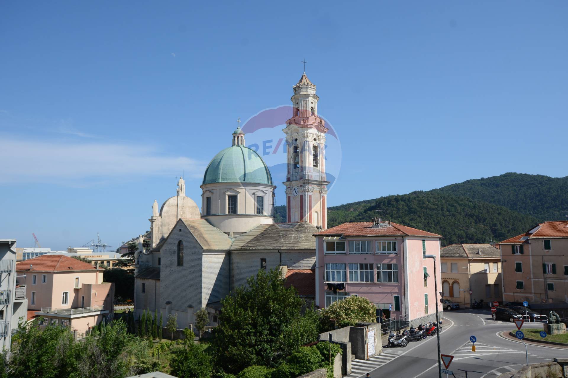 Appartamento in vendita a Vado Ligure