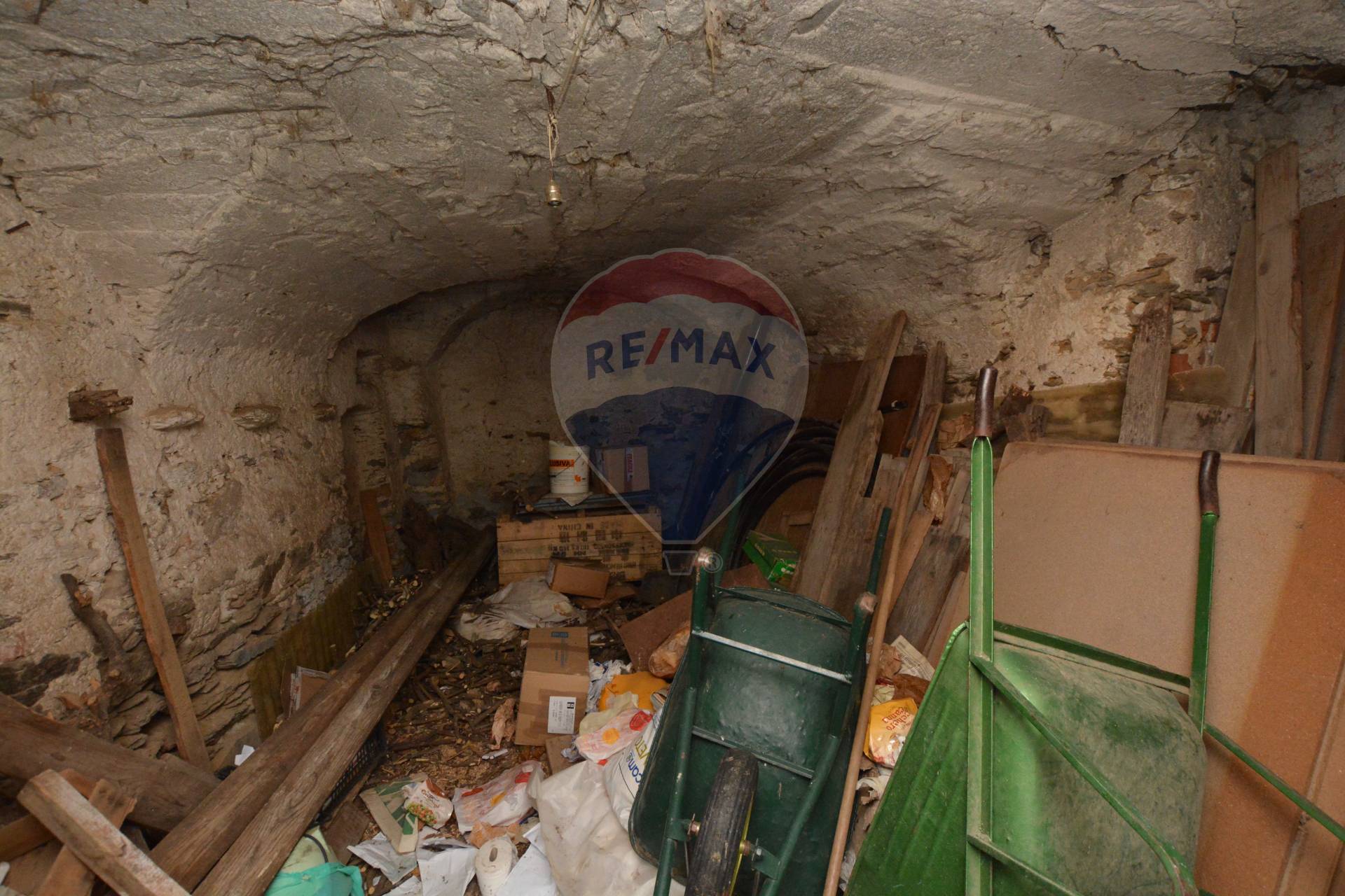 Rustico in vendita a Magliolo