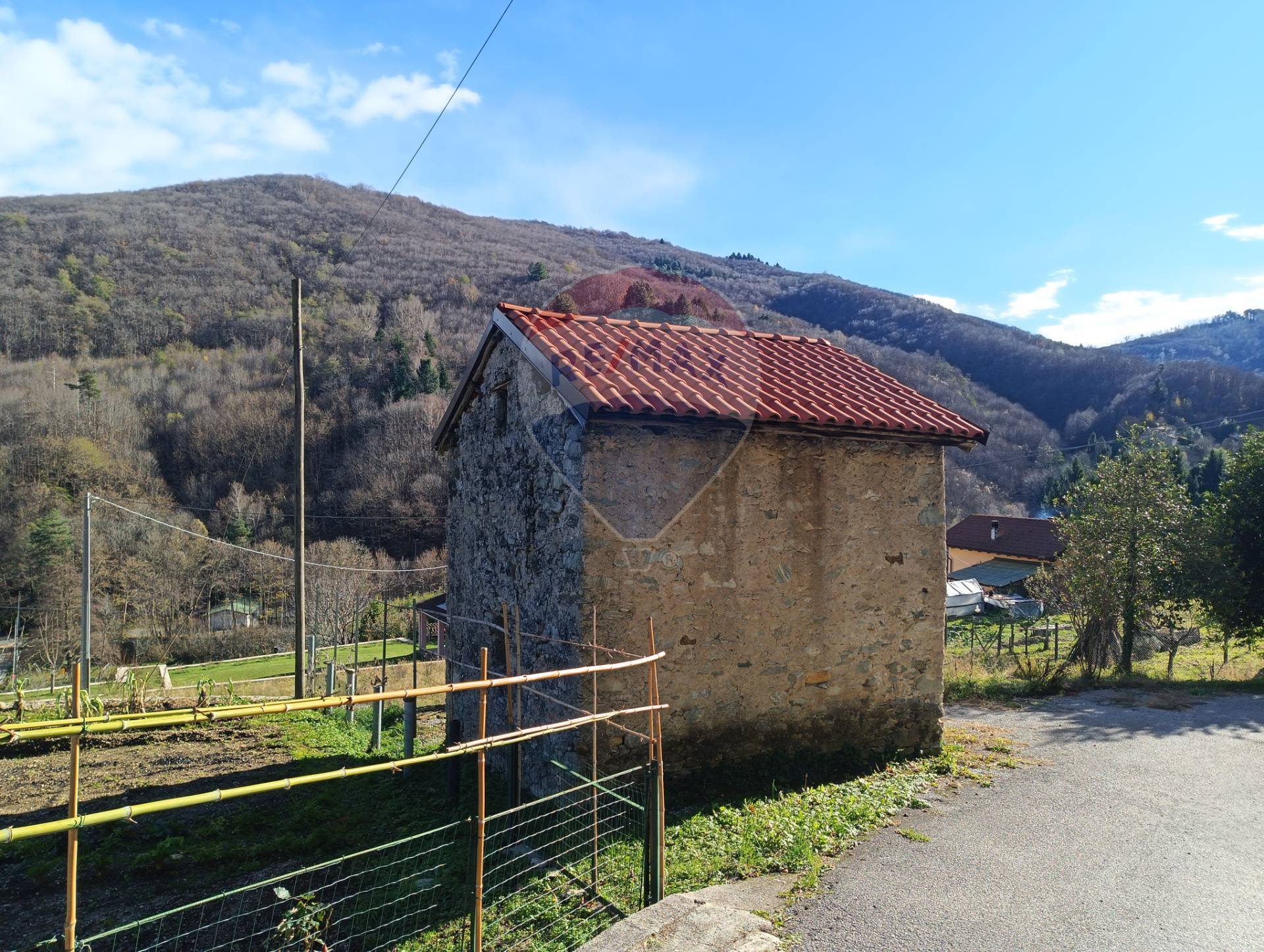 Magazzino in vendita a Bormida