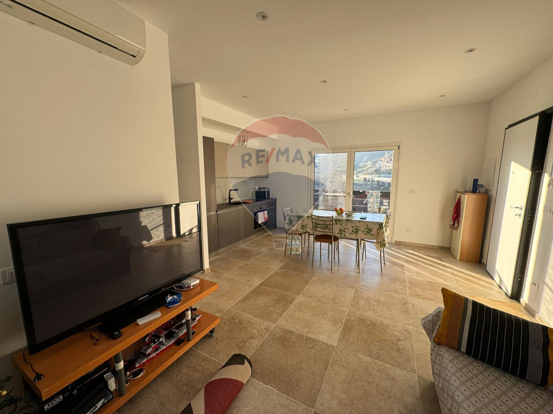 Casa Indipendente in vendita a Pietra Ligure