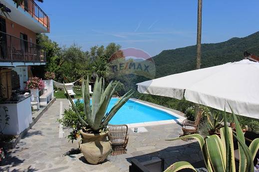 Villetta bifamiliare in vendita a Testico