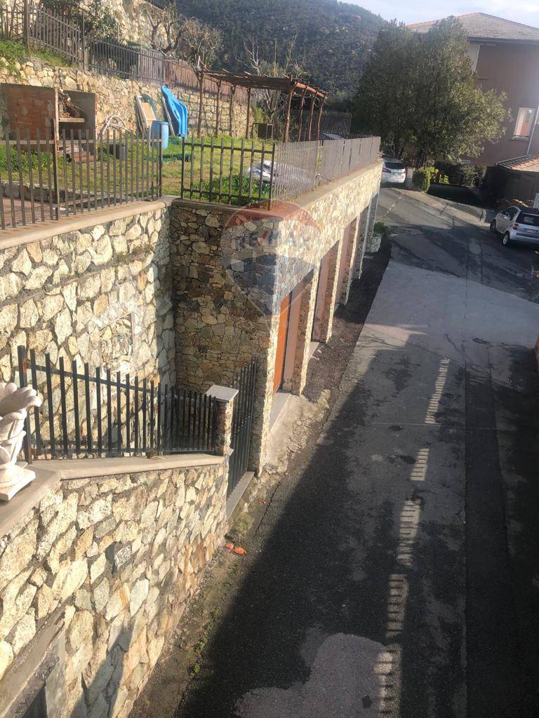 Casa Indipendente in vendita a Varazze