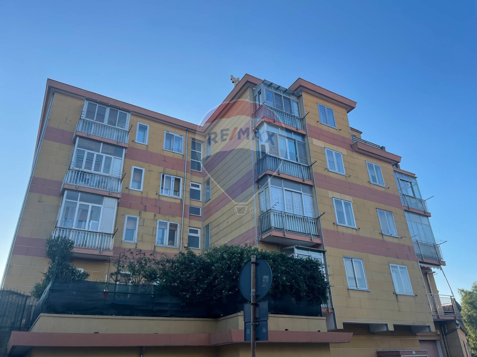 Appartamento in vendita a Savona, Zinola