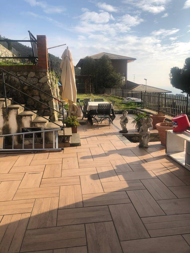 Casa Indipendente in vendita a Varazze