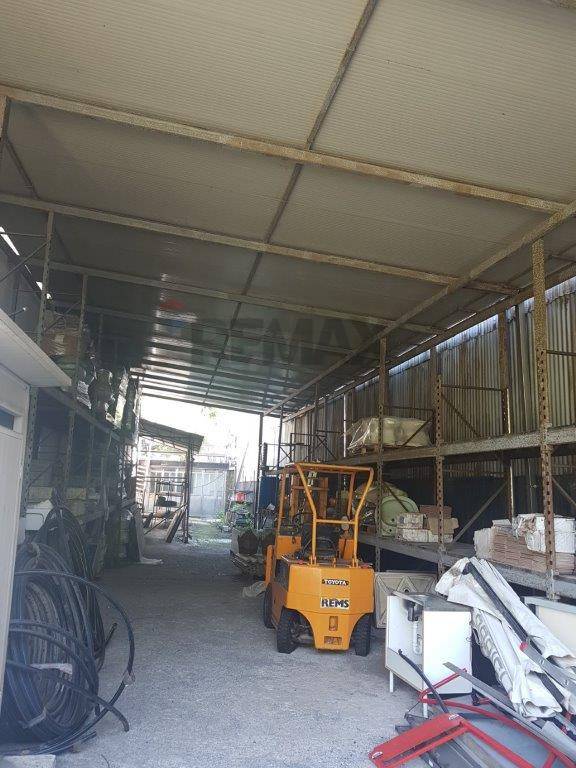 Capannone Industriale in vendita a Quiliano