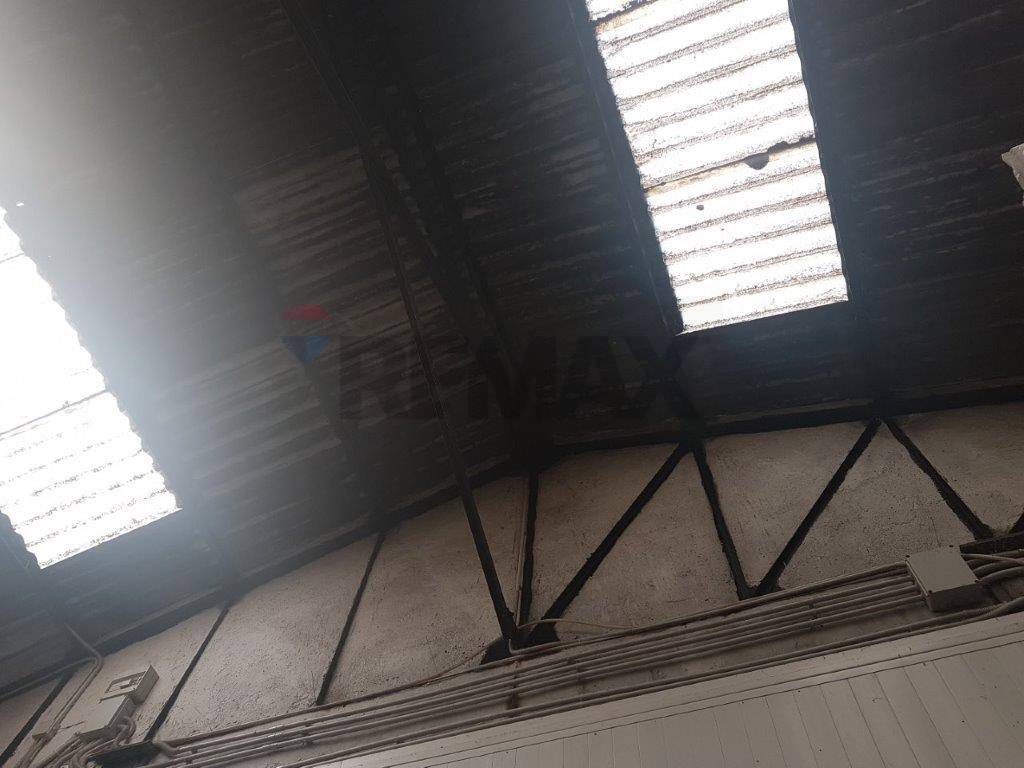 Capannone Industriale in vendita a Quiliano