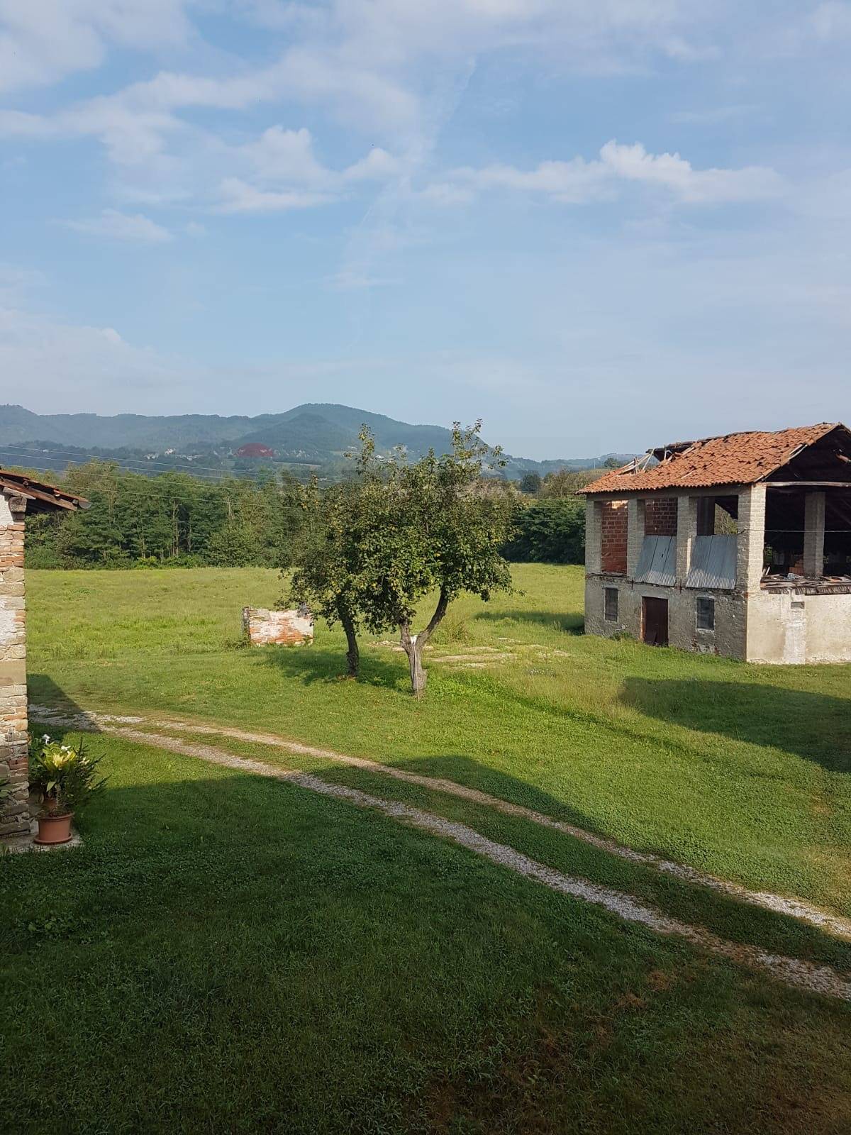 Cascina/Casale in vendita a Spigno Monferrato