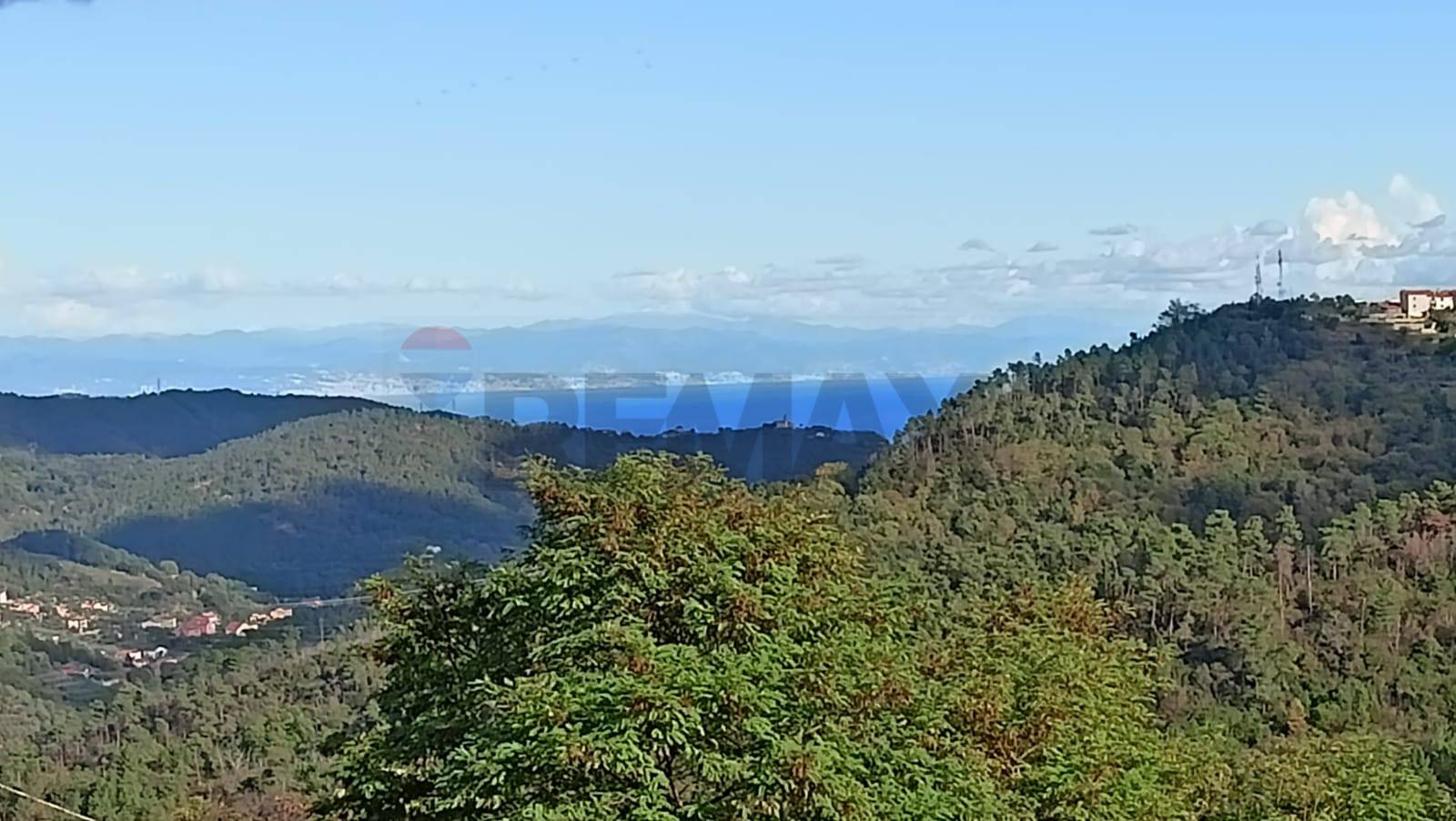 Casa Semindipendente in vendita a Quiliano, Montagna