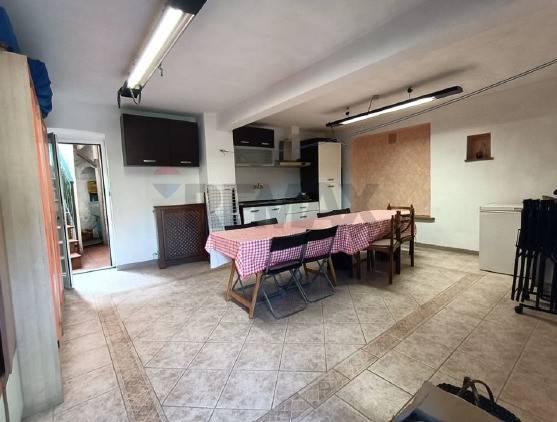 Casa Semindipendente in vendita a Quiliano, Montagna