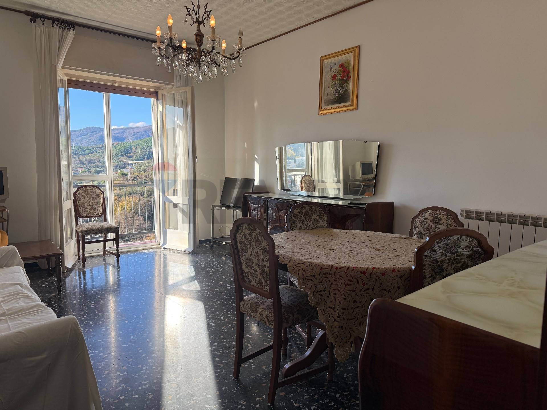 Appartamento in vendita a Vado Ligure