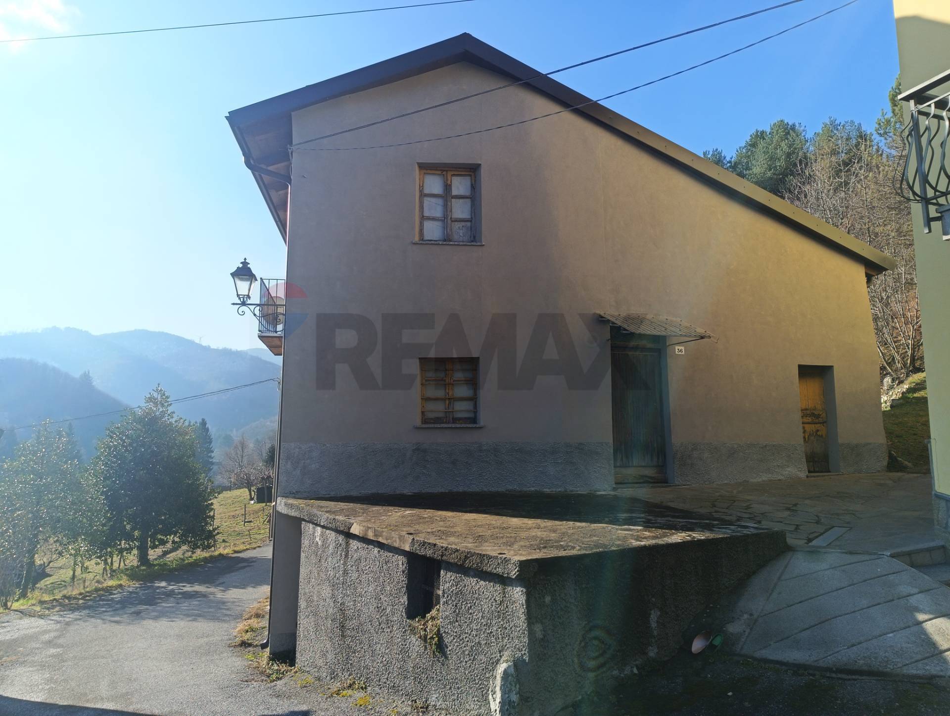 Casa Indipendente in vendita a Bormida, Piano Soprano