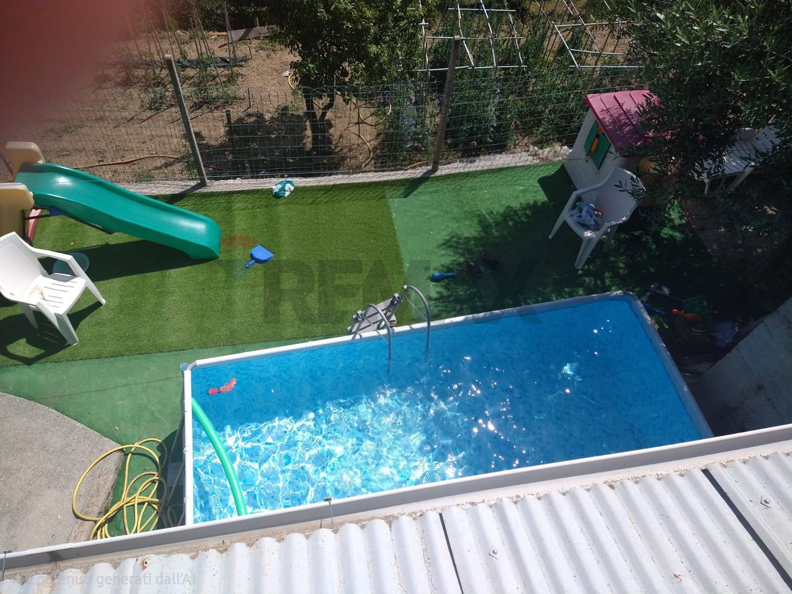 Villa a schiera in vendita a Quiliano, Roviasca