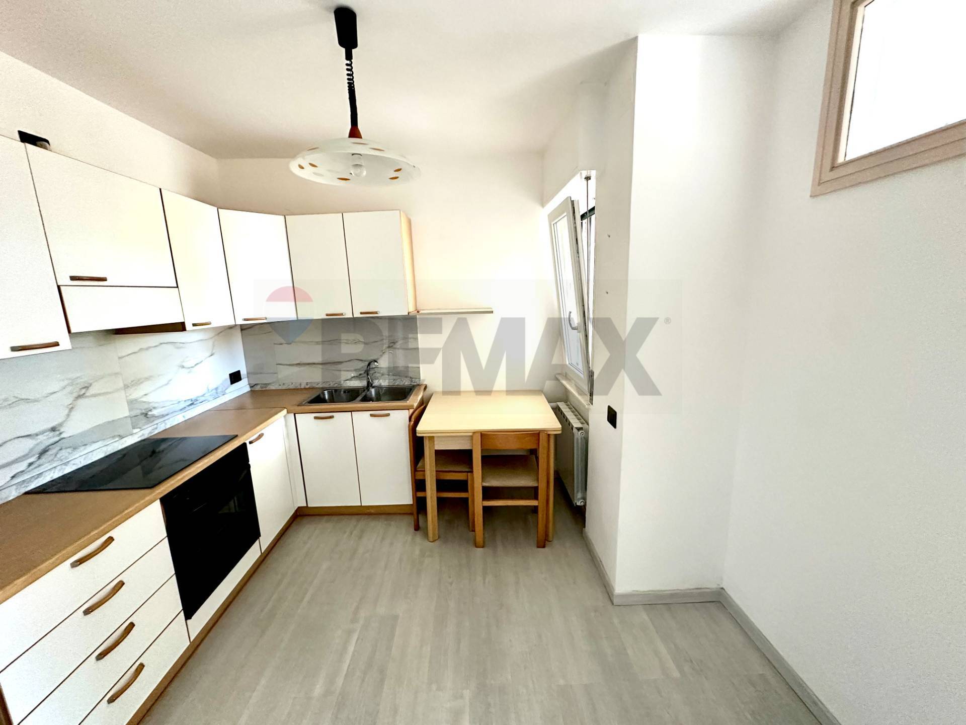 Appartamento in vendita a Noli