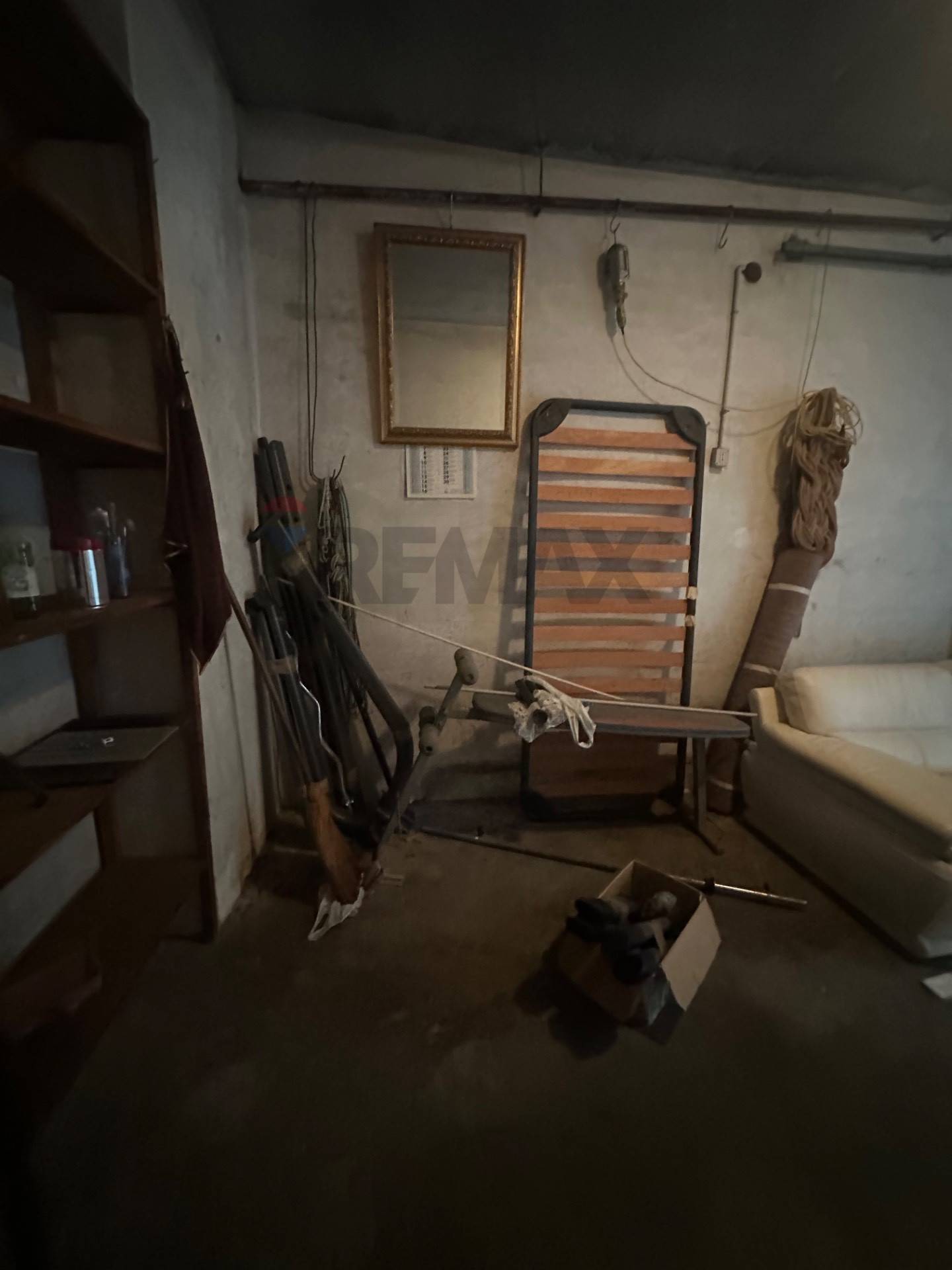 Garage/Box in vendita a Savona, Via Mignone