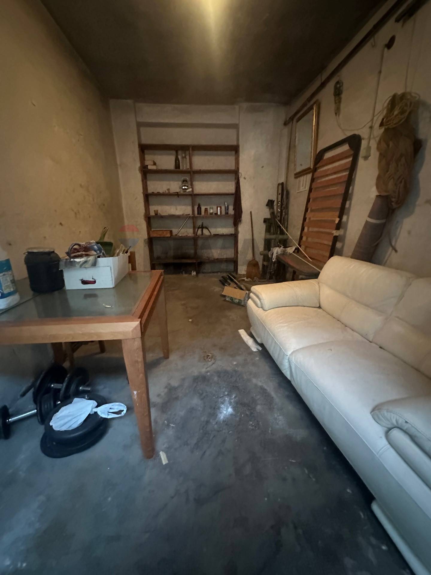 Garage/Box in vendita a Savona, Via Mignone