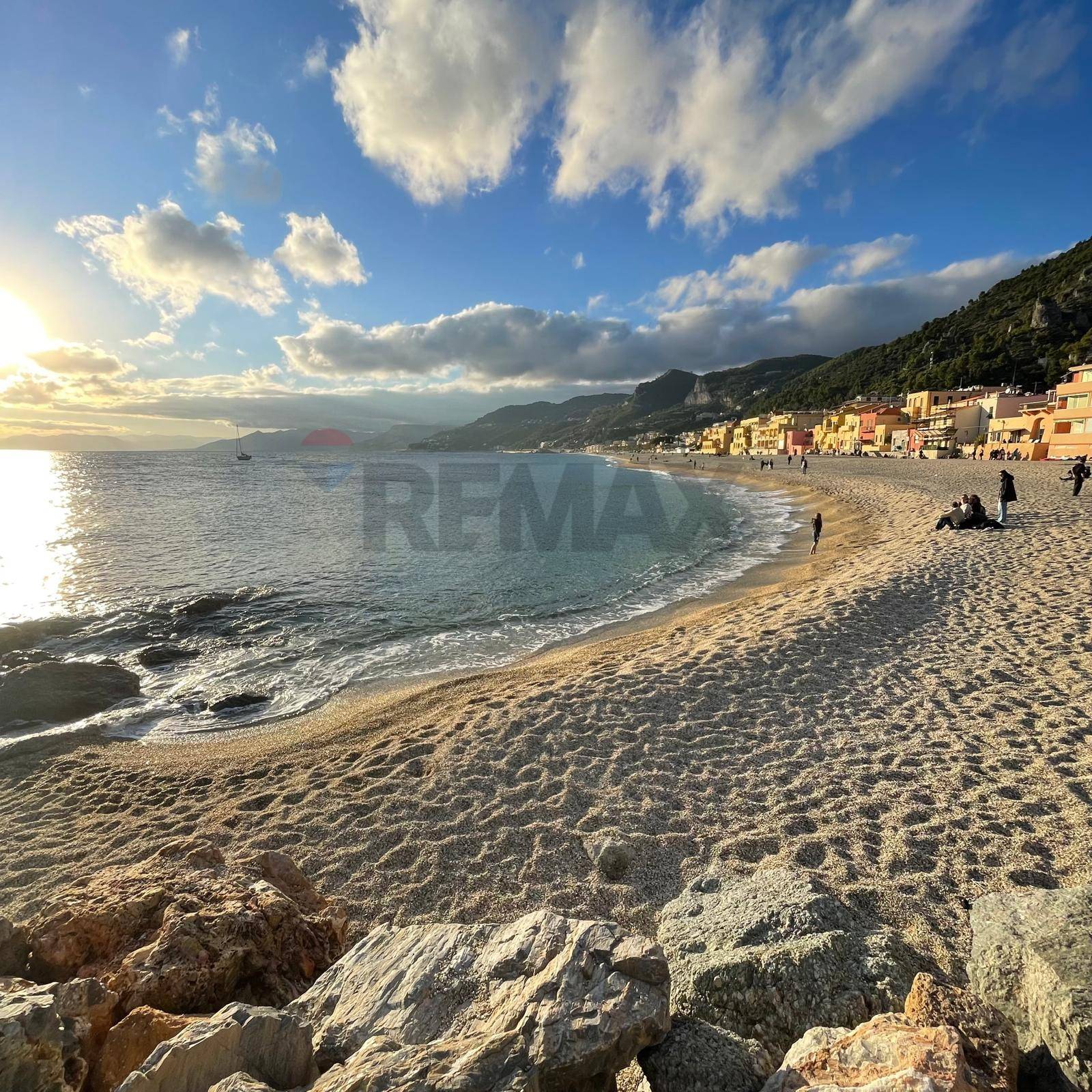 Attico/Mansarda in vendita a Finale Ligure, Varigotti