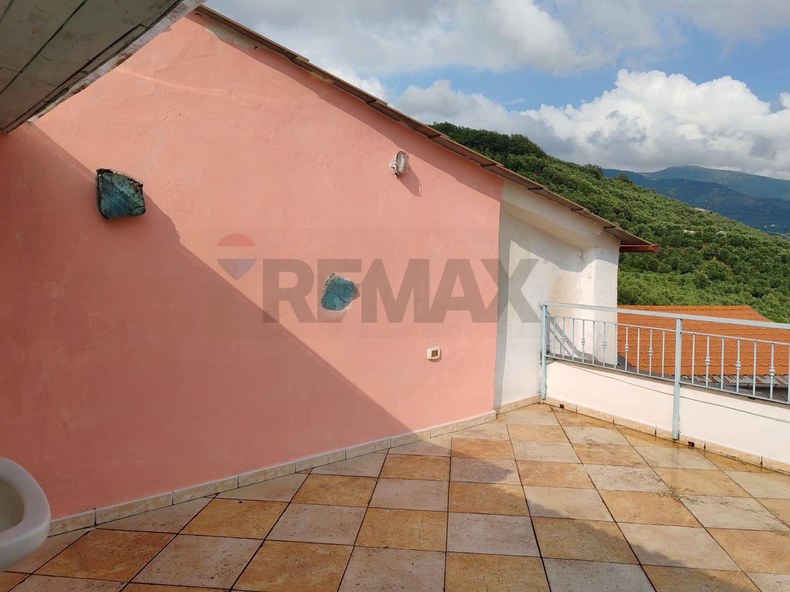 Casa Indipendente in vendita a Borgomaro