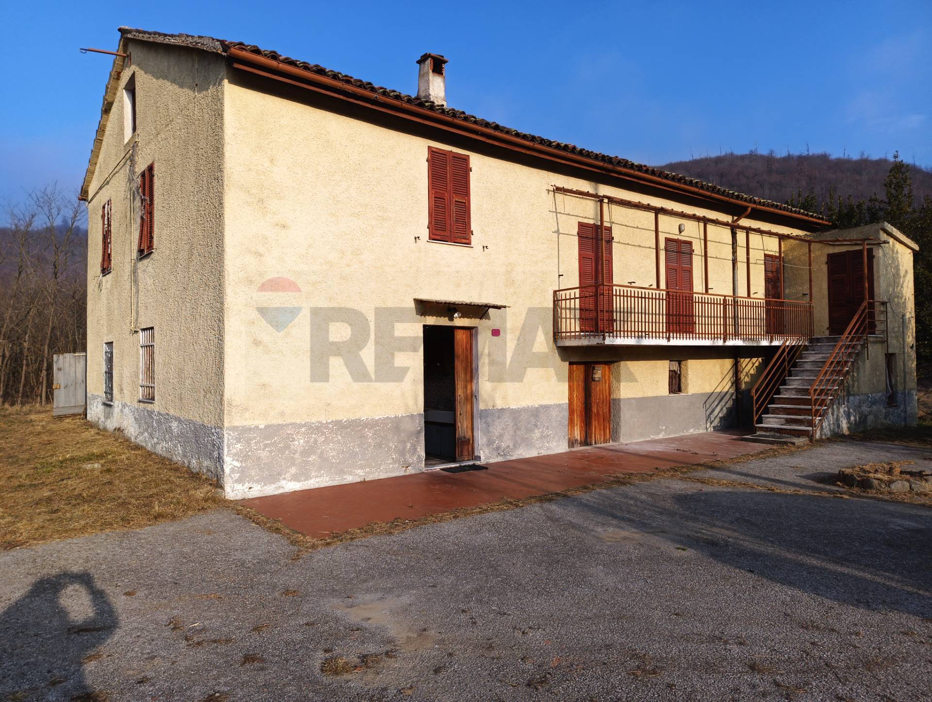 Casa Semindipendente in vendita a Mallare, Acque