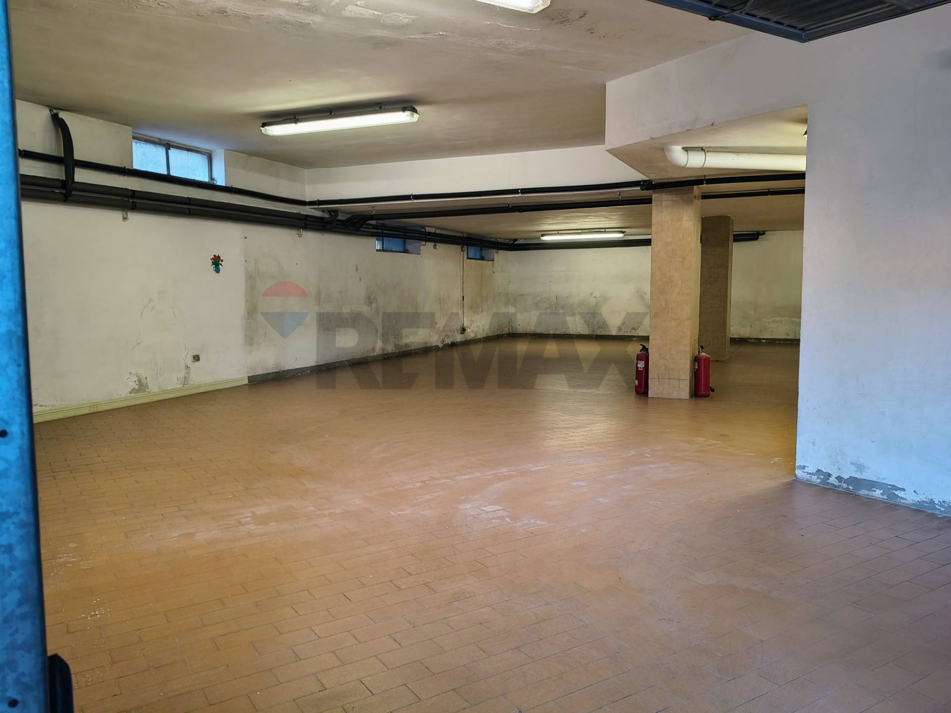 Magazzino in vendita a Quiliano