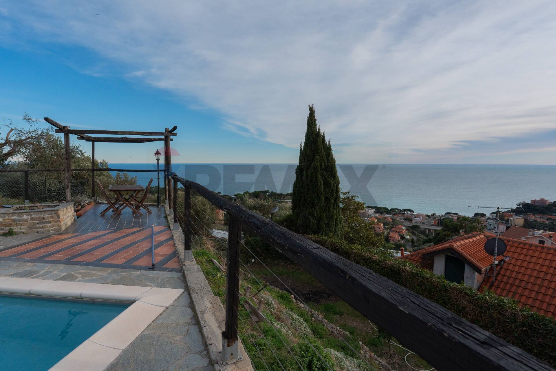 Villa singola in vendita a Celle Ligure