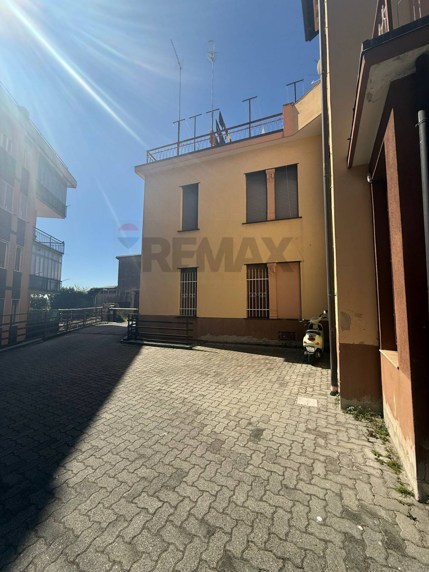 Appartamento in vendita a Savona, LeginoZinola