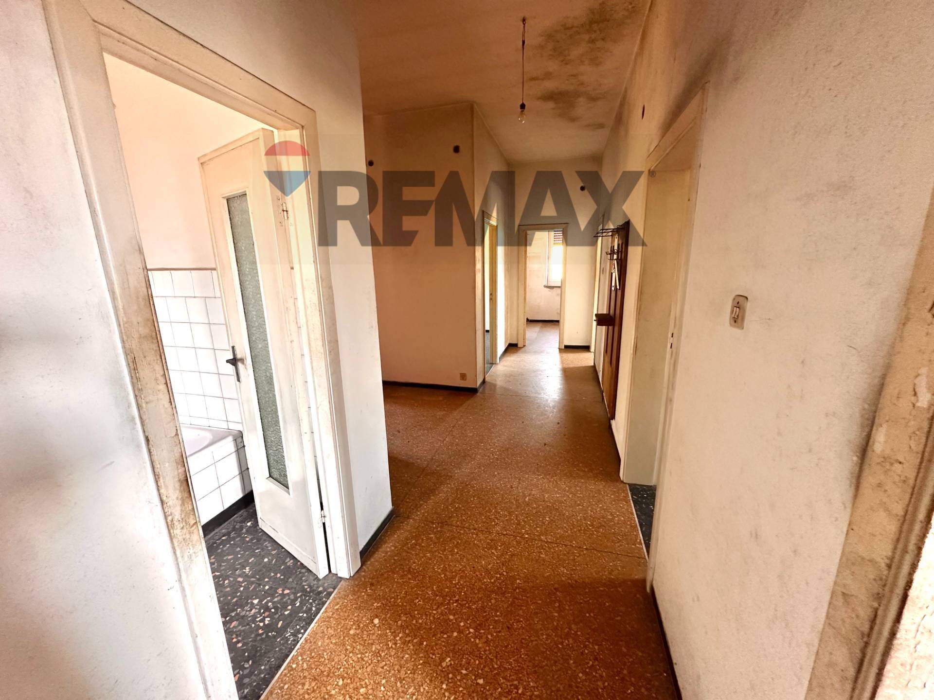 Appartamento in vendita a Quiliano, Cadibona