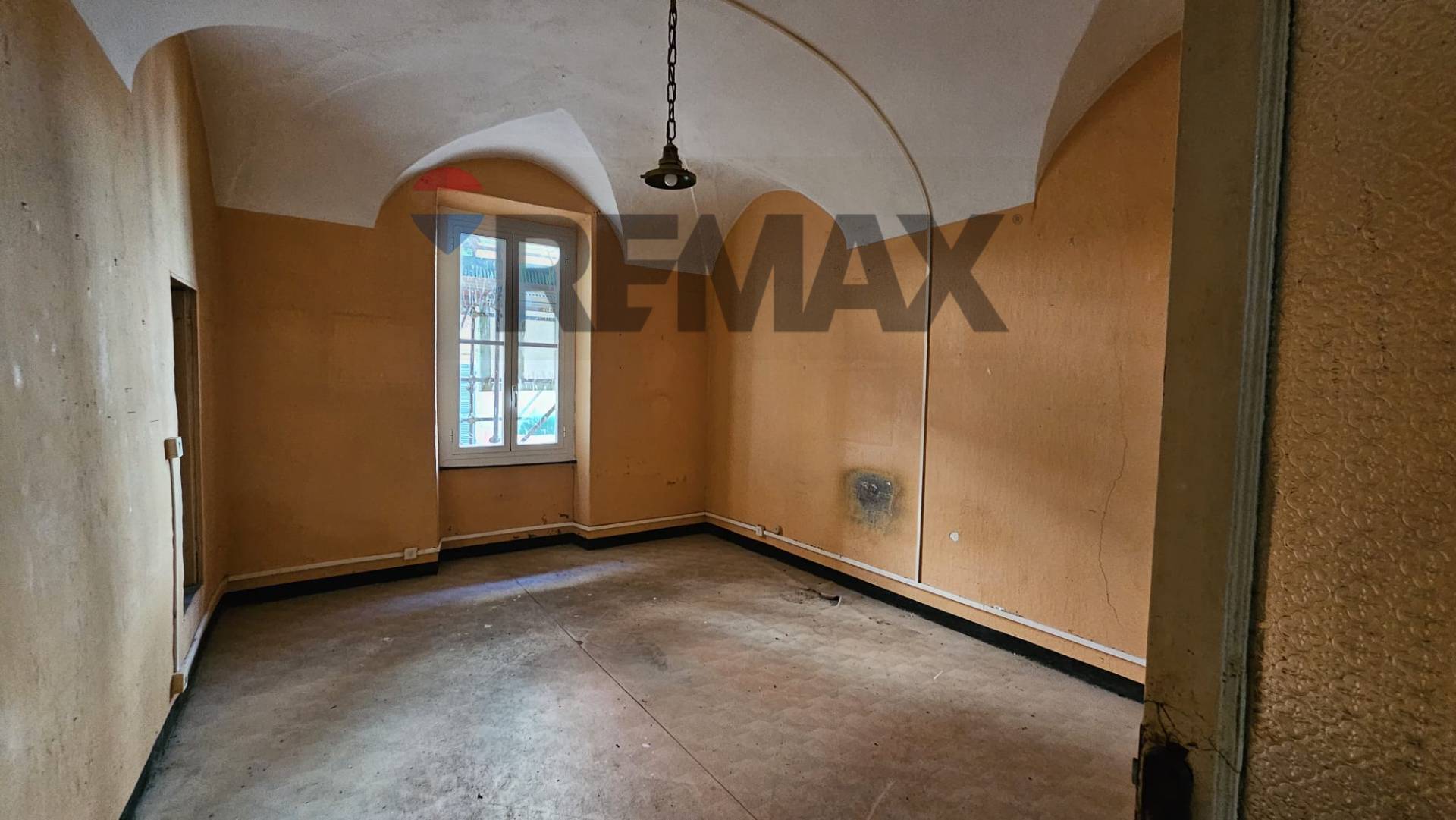 Appartamento in vendita a Varazze