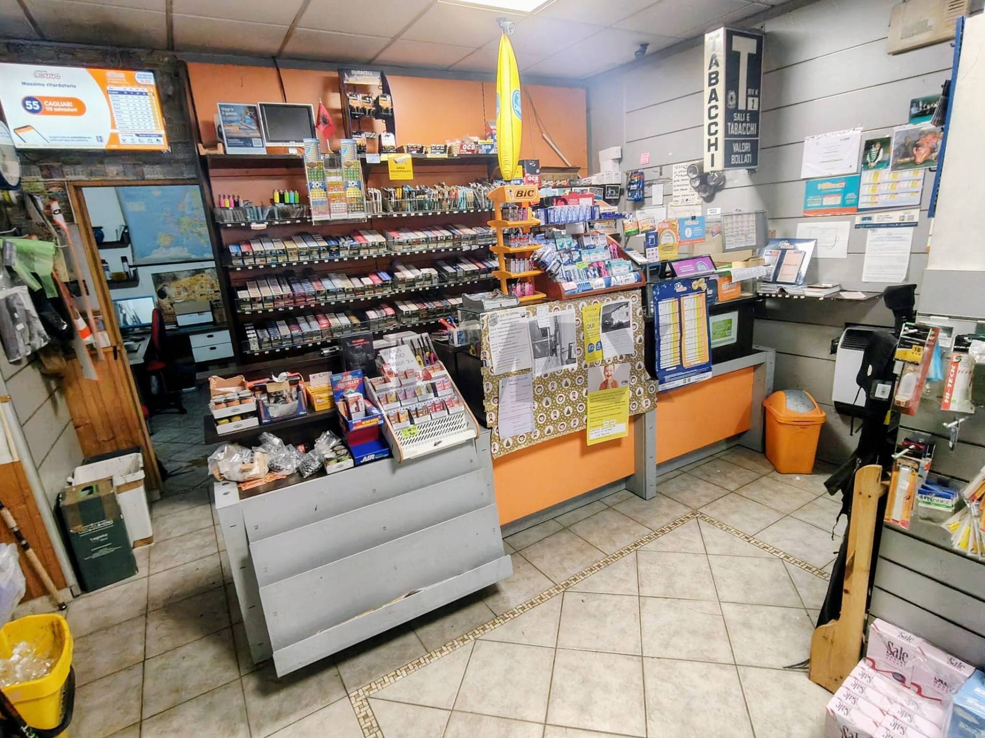 Attivit Commerciale in vendita a Altare