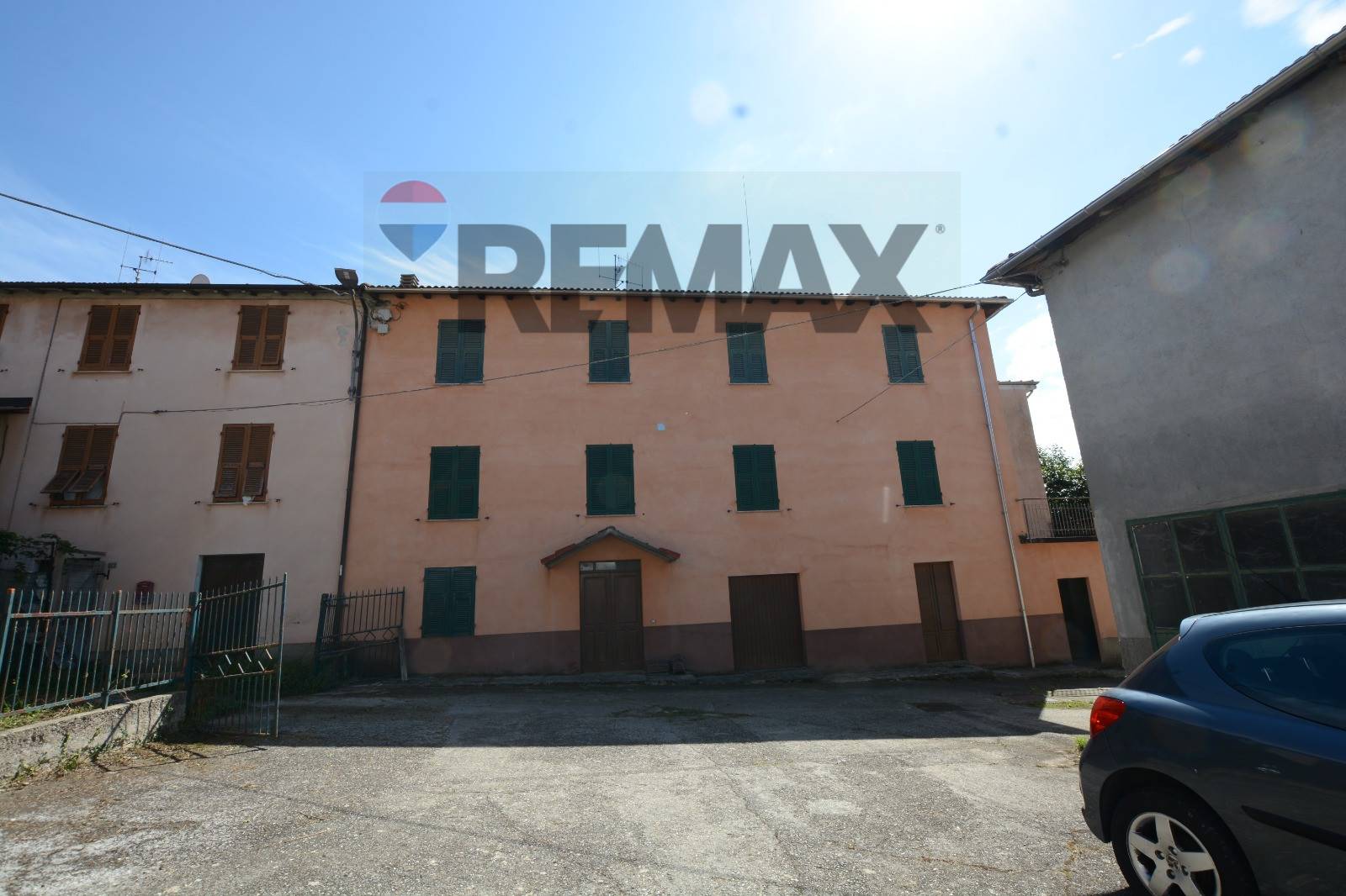 Casa Semindipendente in vendita a Cengio, Rocchetta Cengio