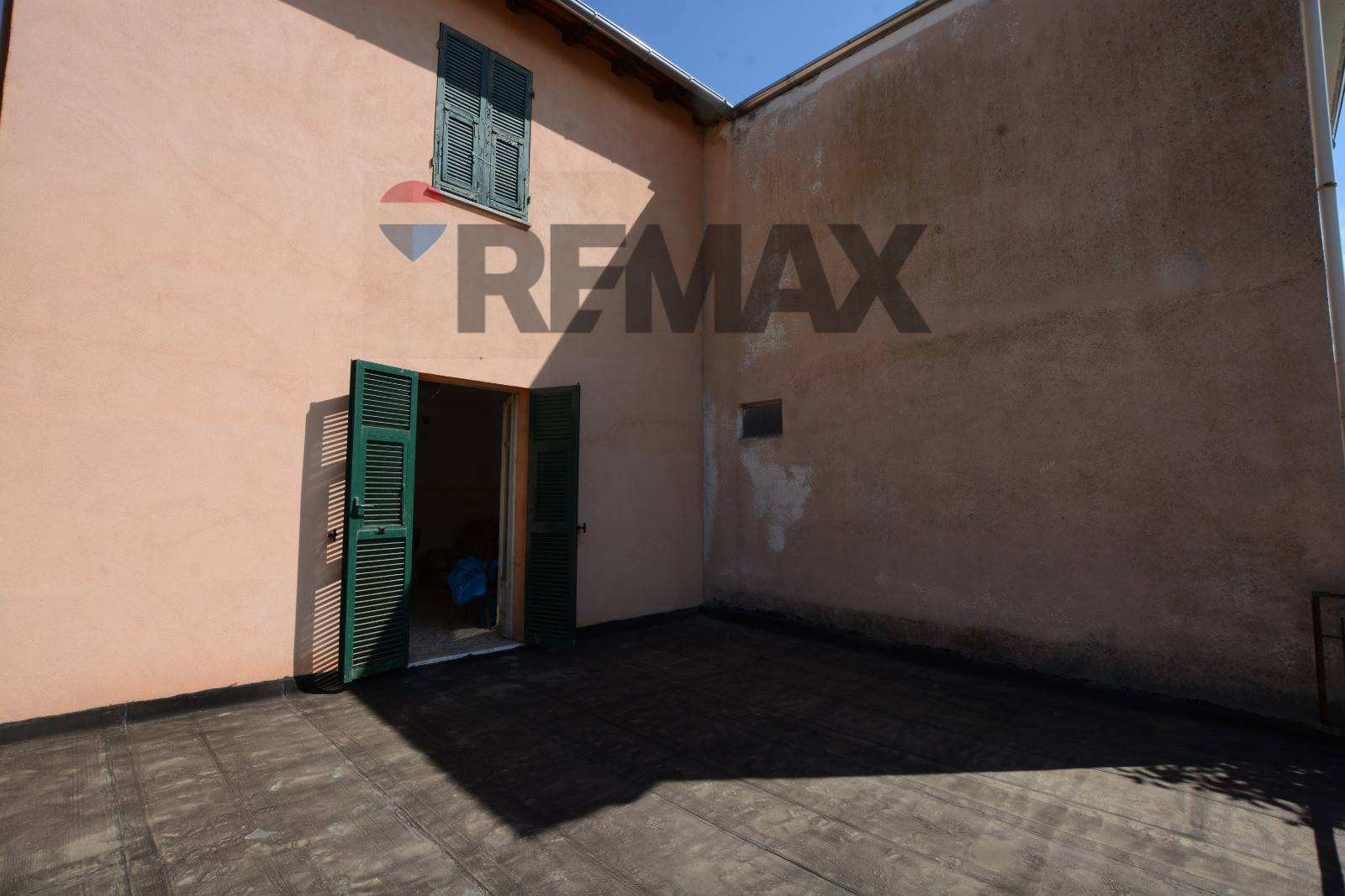 Casa Semindipendente in vendita a Cengio, Rocchetta Cengio